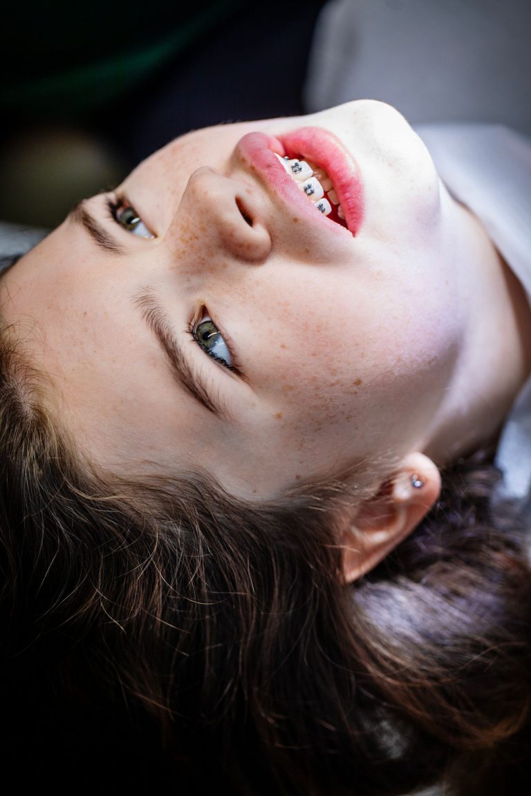 Ortodoncja Ortodoncja – Adental Wrocław, Jelcz-Laskowice